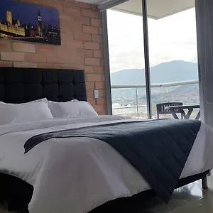 Apartamento Vegas De La Aguacatala, Medellín